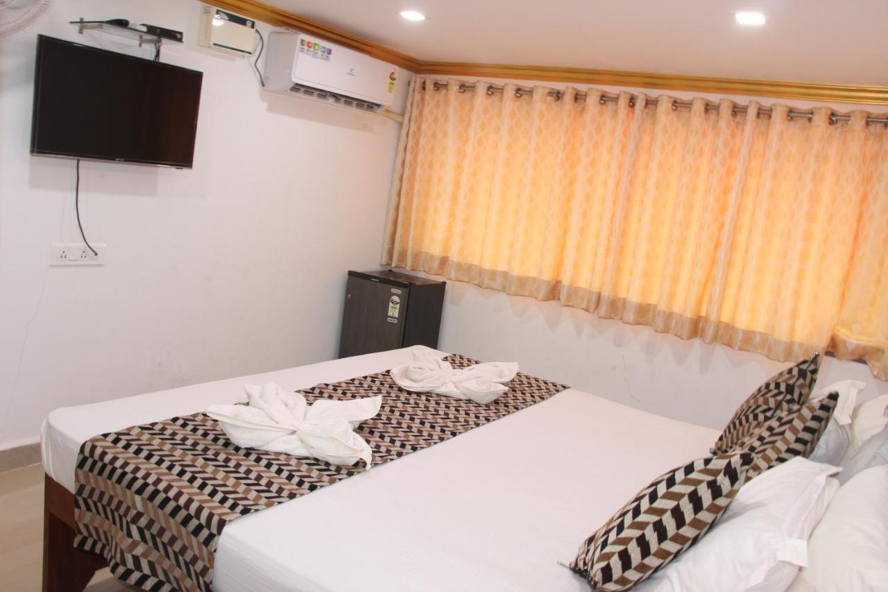 Hotel M R Manfred Calangute Exterior foto